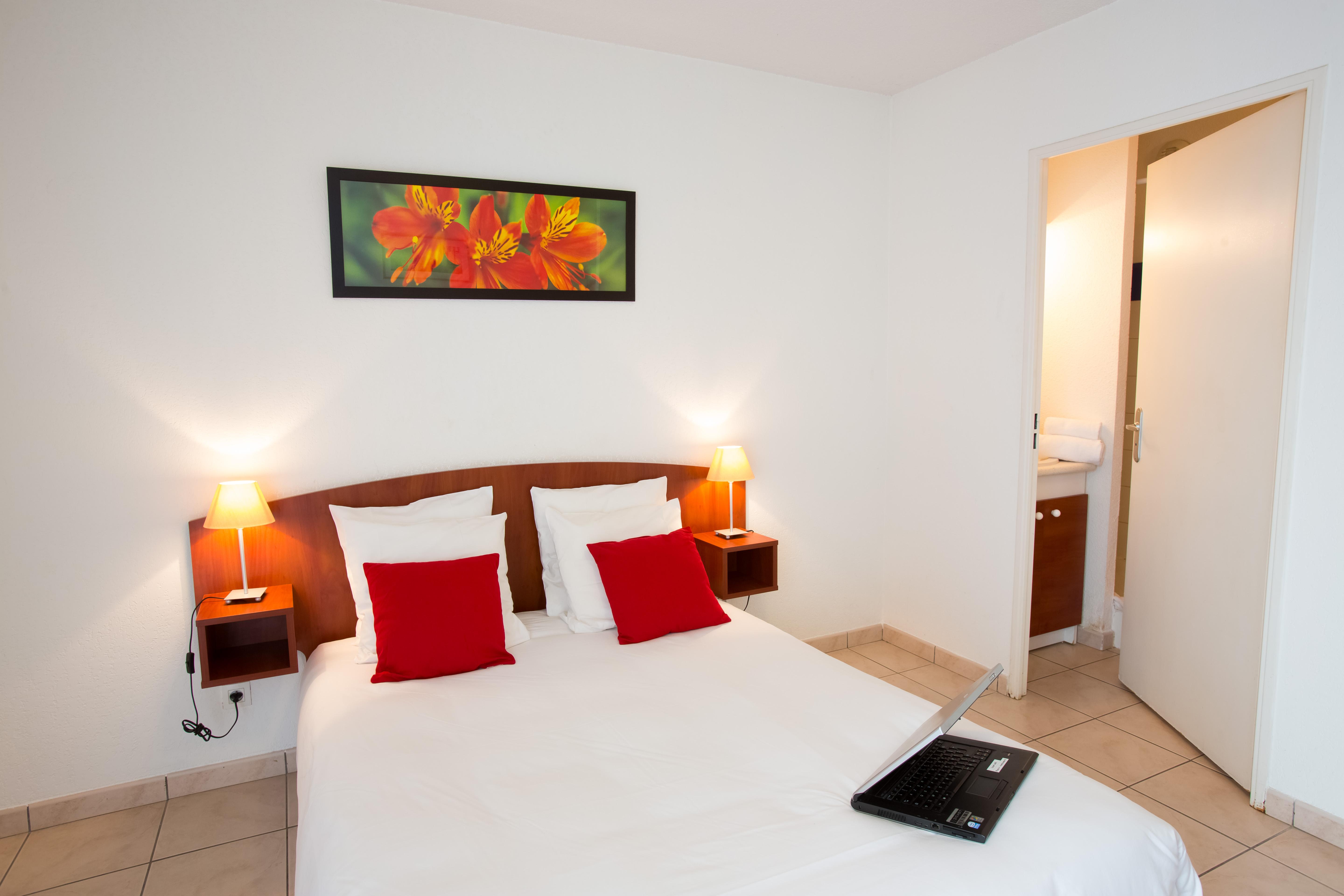 All Suites Appart Hotel Bordeaux Merignac - Aeroport Buitenkant foto