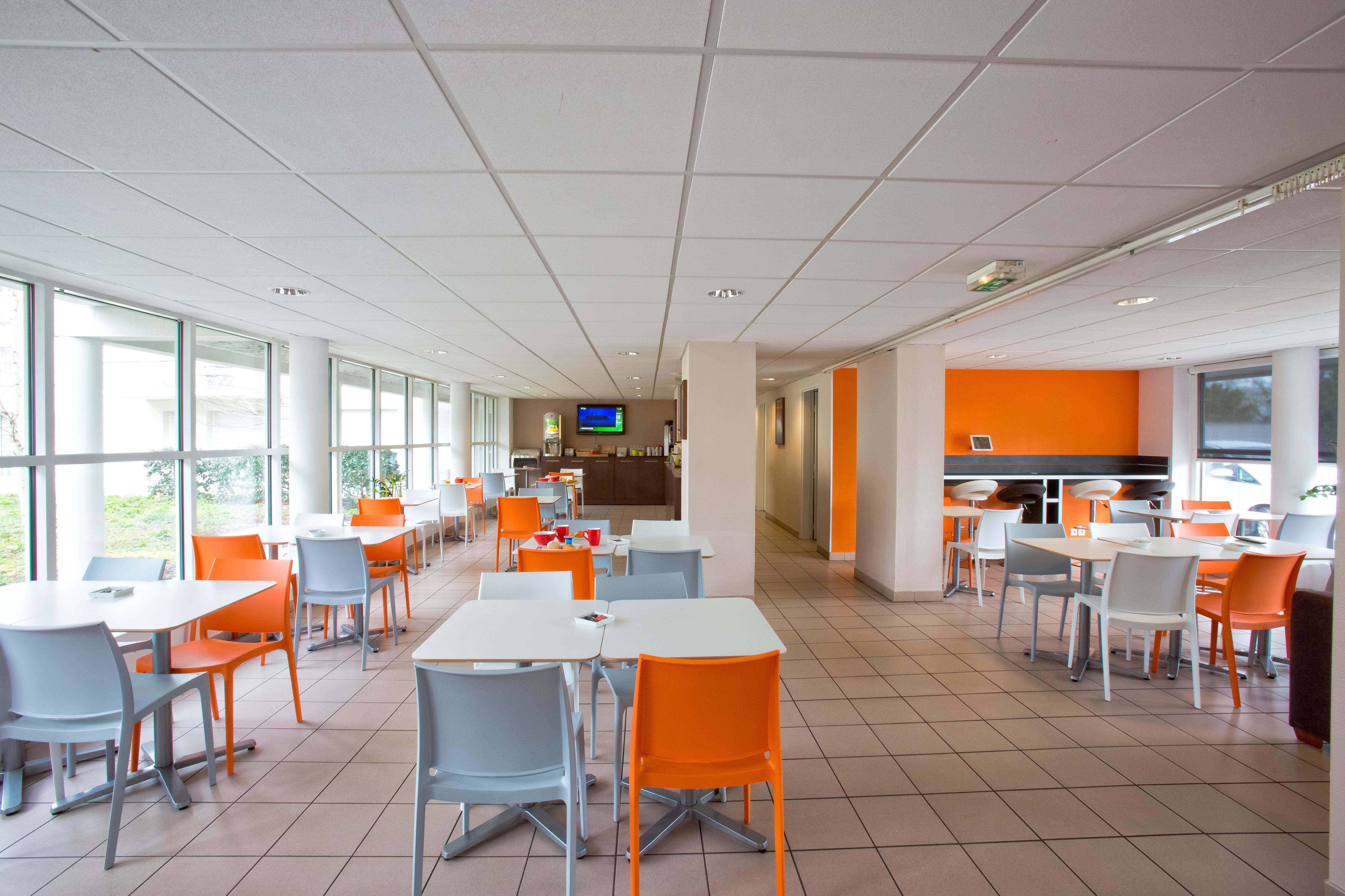 All Suites Appart Hotel Bordeaux Merignac - Aeroport Buitenkant foto